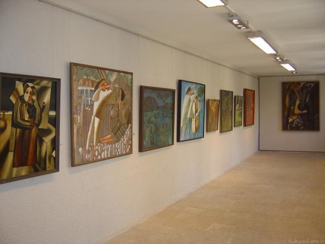 Leonīda Baulina mākslas zāle